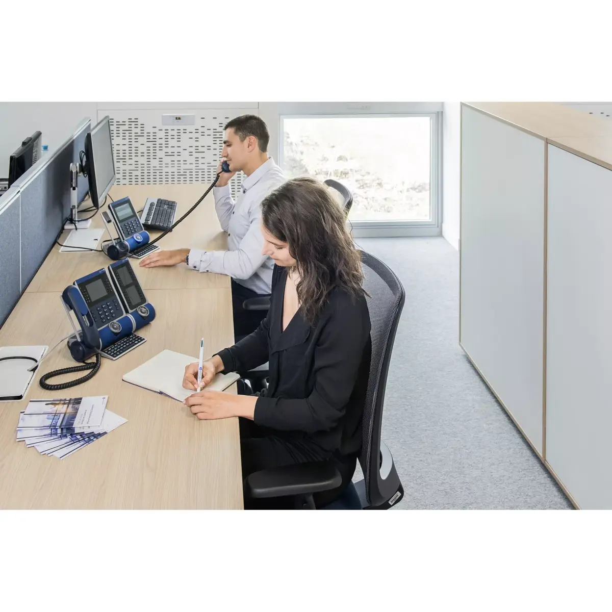 IP телефон Alcatel-Lucent ALE-300 Photo 3