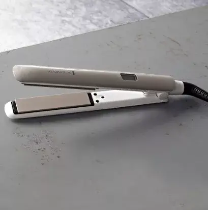 Iztaisnošanas dzelzs Remington S8901 Photo 2
