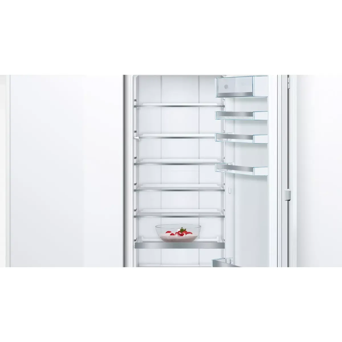 Bosch Serie 8 KIF81PFE0 Built-in Refrigerator Photo 4