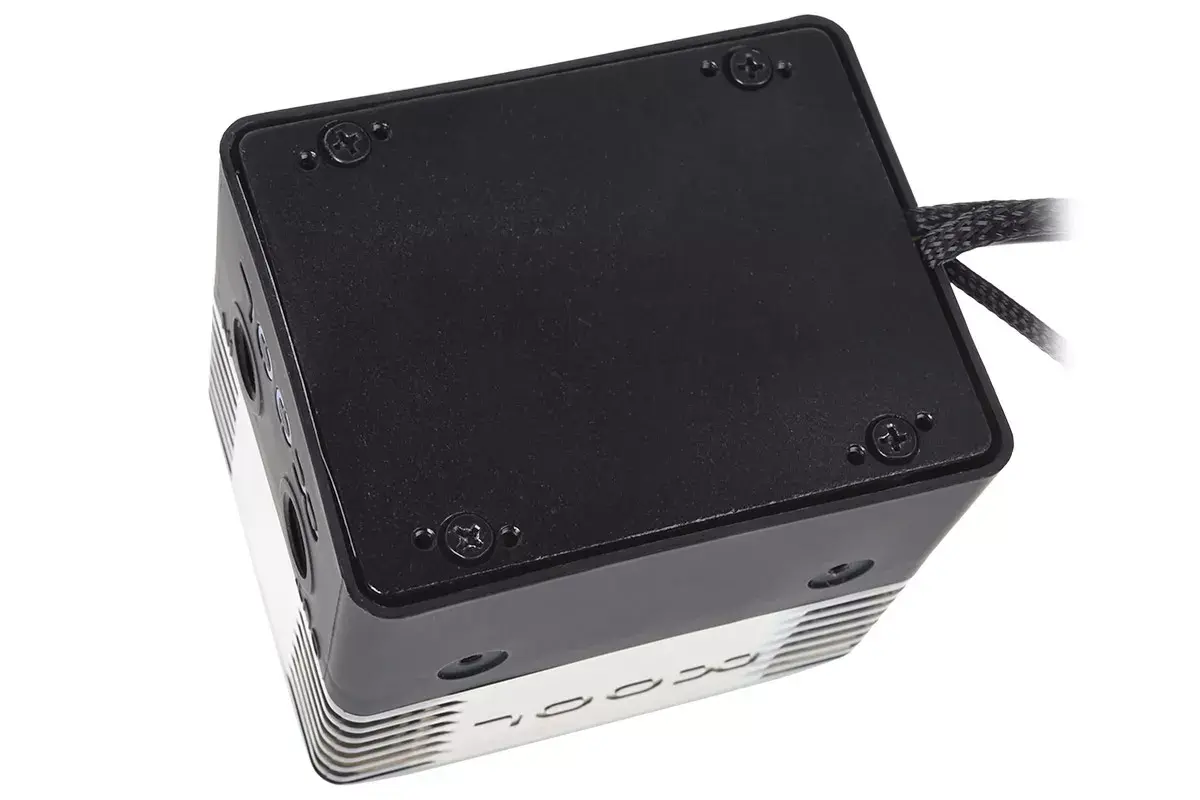 Alphacool 13296 насос с резервуаром Photo 9