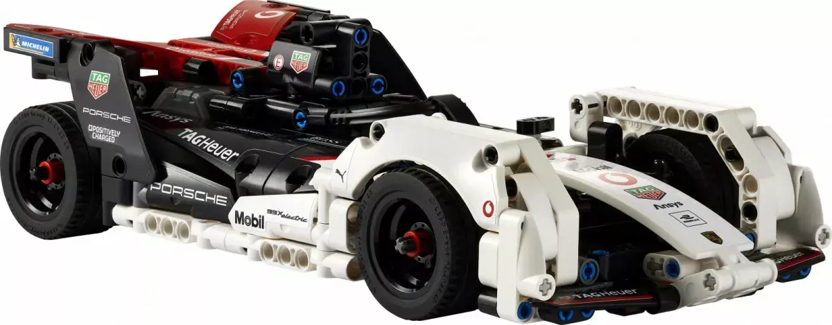LEGO Formula E Porsche 99X Electric model 42137 Photo 20