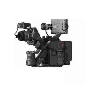 Gimbals DJI Ronin 4D 4‑ass 6K Combo — profesionāla stabilizācijas sistēma
