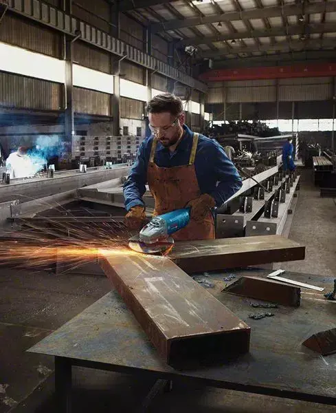 Шлифовальная машинка Bosch GWS 22-180 J Photo 2