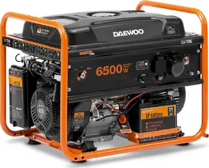 Бензиновый генератор DAEWOO GDA 7500E — 6500 Вт, 230 В, бак 30 л, оранжево‑черный