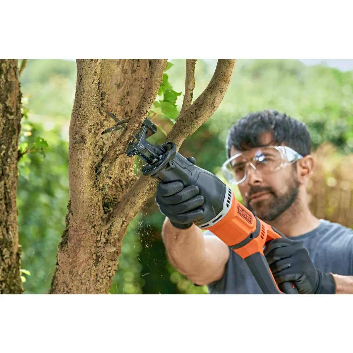 Пила Black & Decker BES301-QS Photo 6