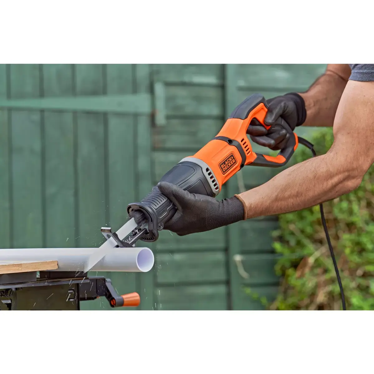 Пила Black & Decker BES301-QS Photo 11