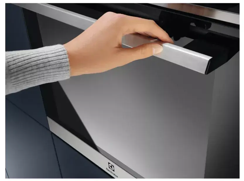 Electrolux EOB9S31WX встраиваемый электрический духовой шкаф 70 л Photo 2