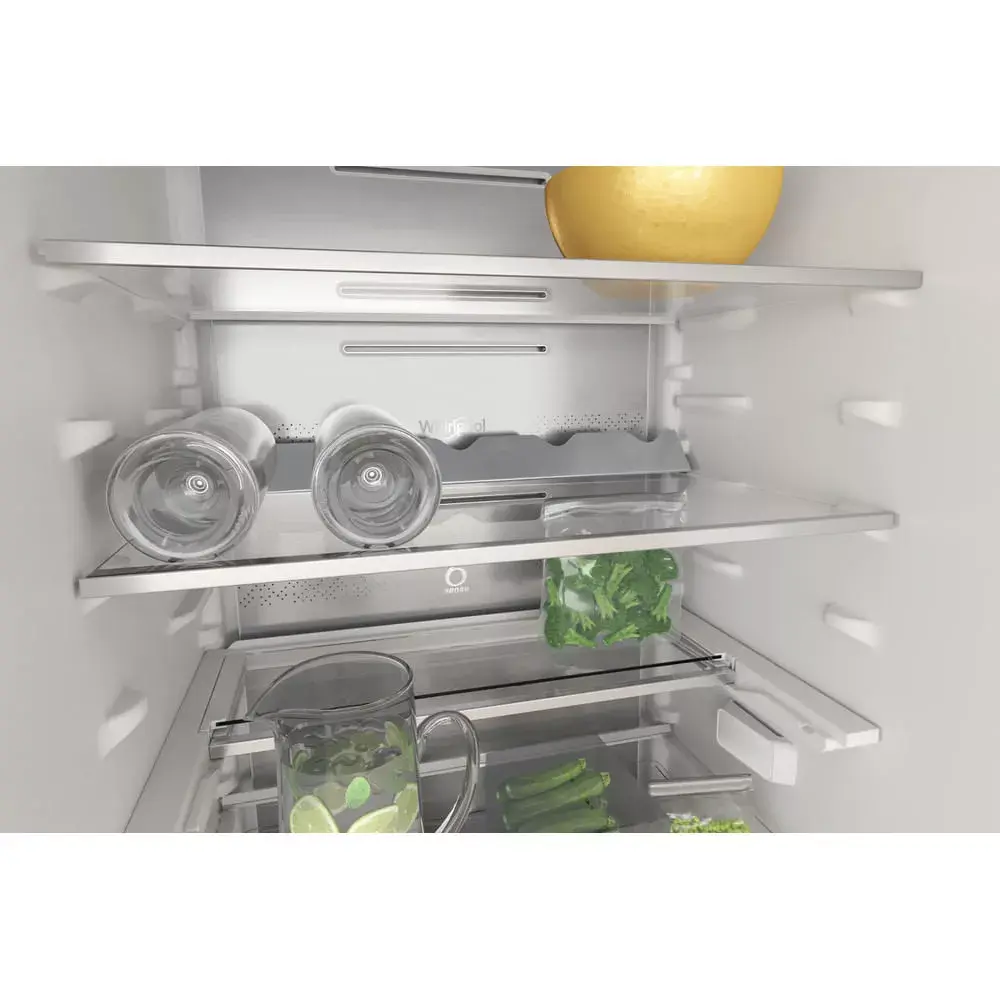 Встраиваемый холодильник WHIRLPOOL WHC20 T573 Photo 19