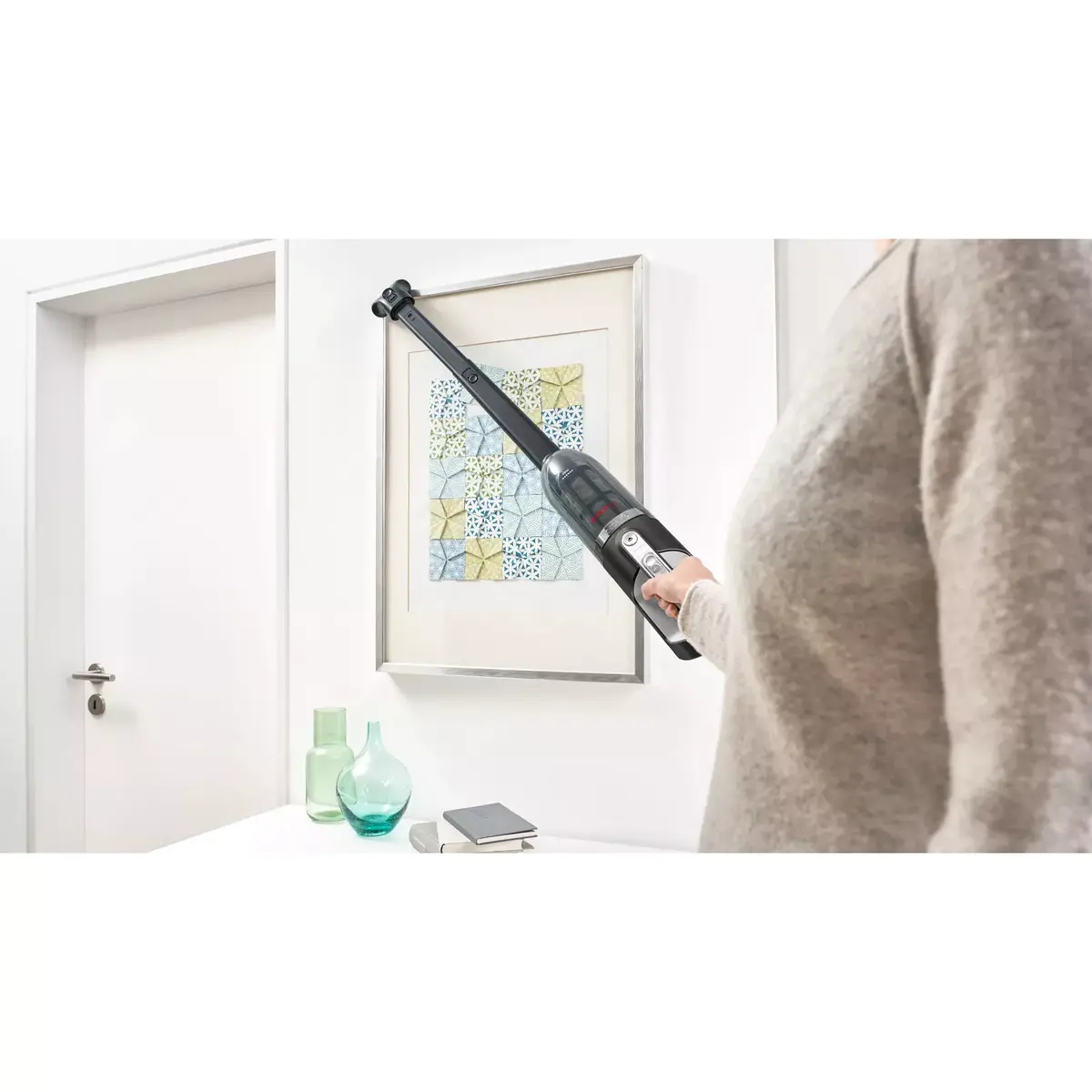 Пылесос-стойка Bosch Serie 4 BBH3ZOO28 Photo 5