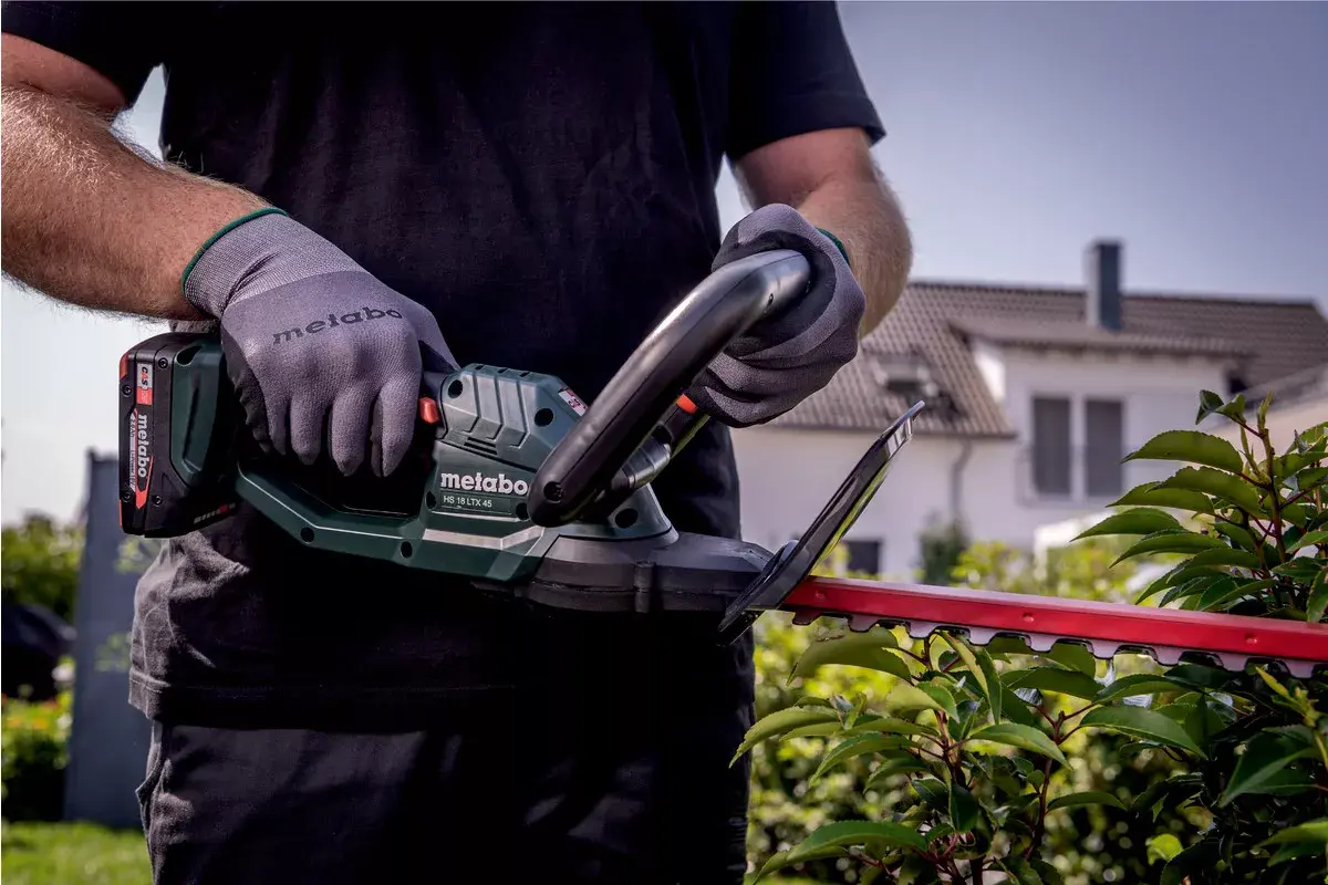 Metabo HS 18 LTX 55 Double blade Photo 3