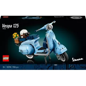 LEGO Creator Expert Vespa 10298 model set with detailed 125cc engine replica