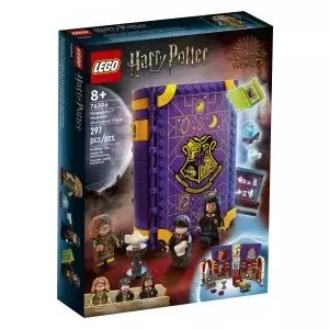 LEGO Harry Potter set 76396 — Hogwarts: Divination Lesson, mini build and figures