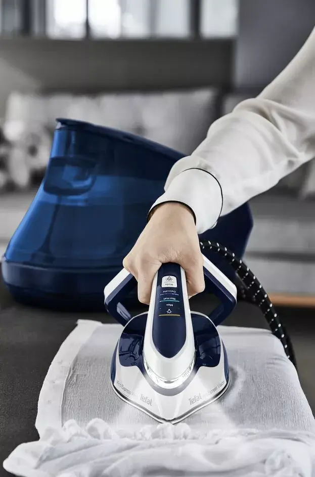 Tefal Pro Express Vision GV9812 парогенератор-утюг Photo 12