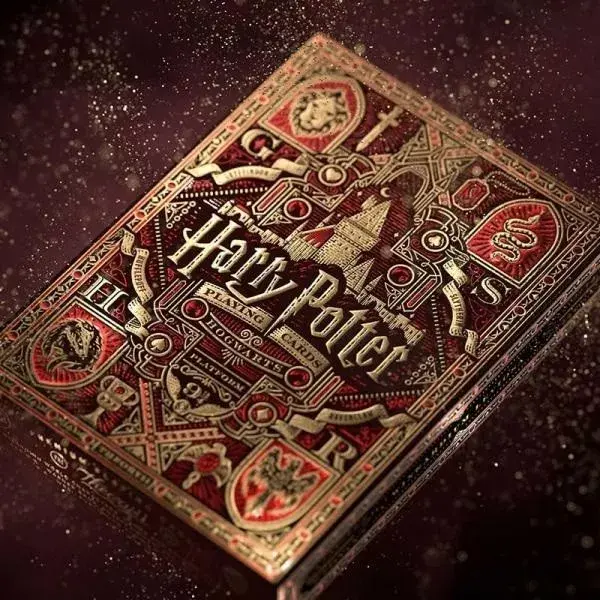 Bicycle Harry Potter Gryffindor Red — игральные карты Photo 2