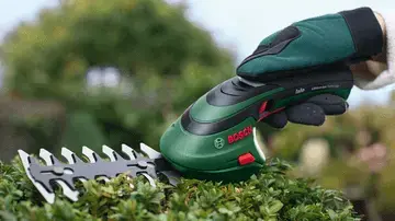 Bosch Isio Cordless Grass Shear Photo 2