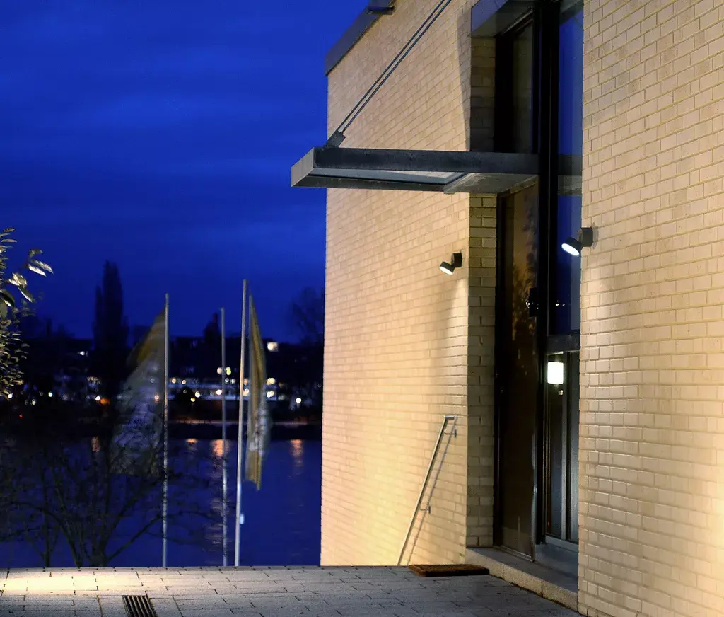 Lutec Trumpet LED Facade Light Photo 3