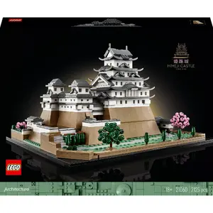 LEGO Architecture Himeji Castle 21060 building set — model replica with detailed towers and baseplate