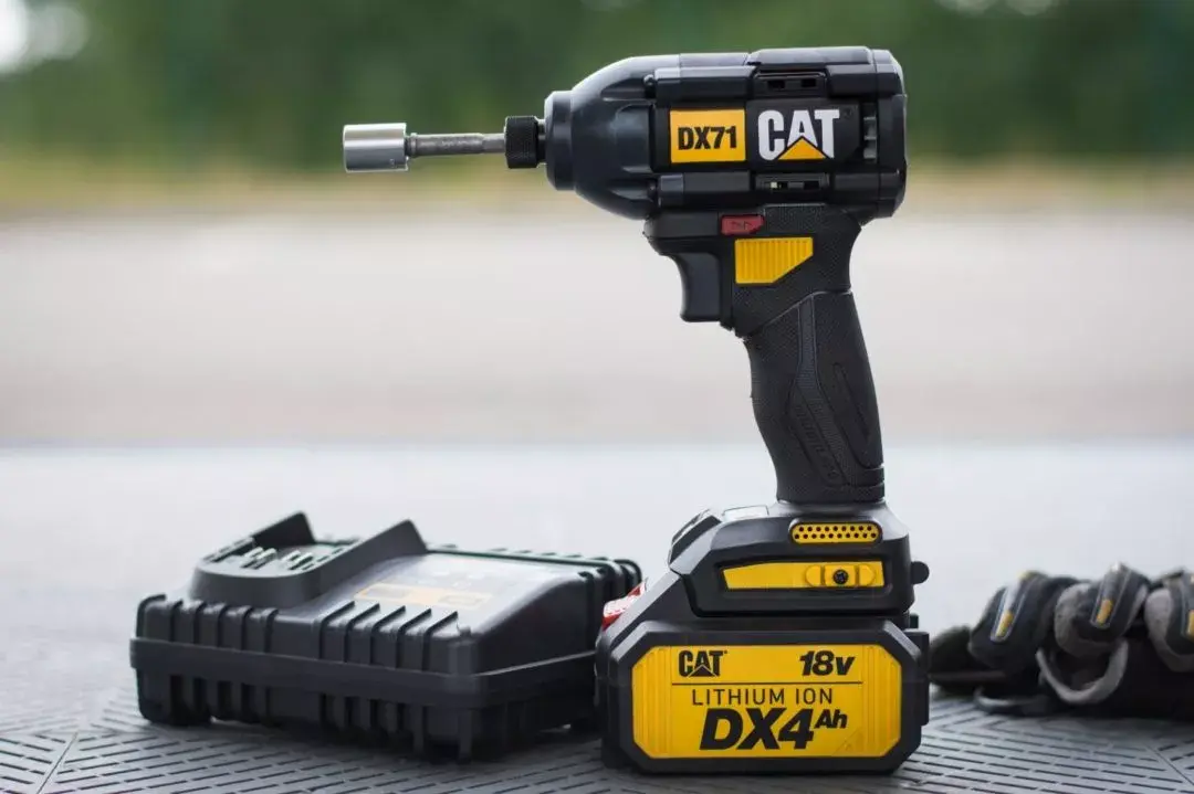Drill CAT DX12 + DX71 Photo 2
