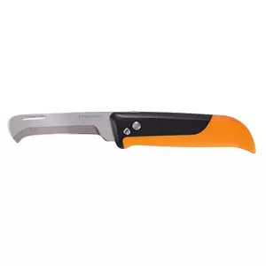 Folding Fruit and Vegetable Knife Fiskars 1062819 — Stainless Steel Blade, Black and Orange Handle