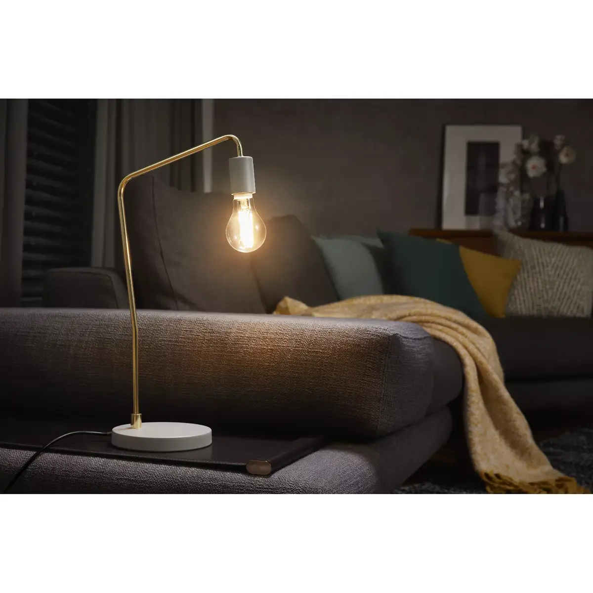 LED bulb Ledvance Osram STAR 11 W E27 Photo 5