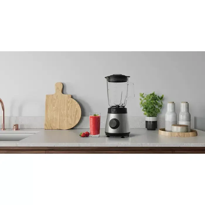 Blenderis Electrolux E4TB1-6ST Photo 3