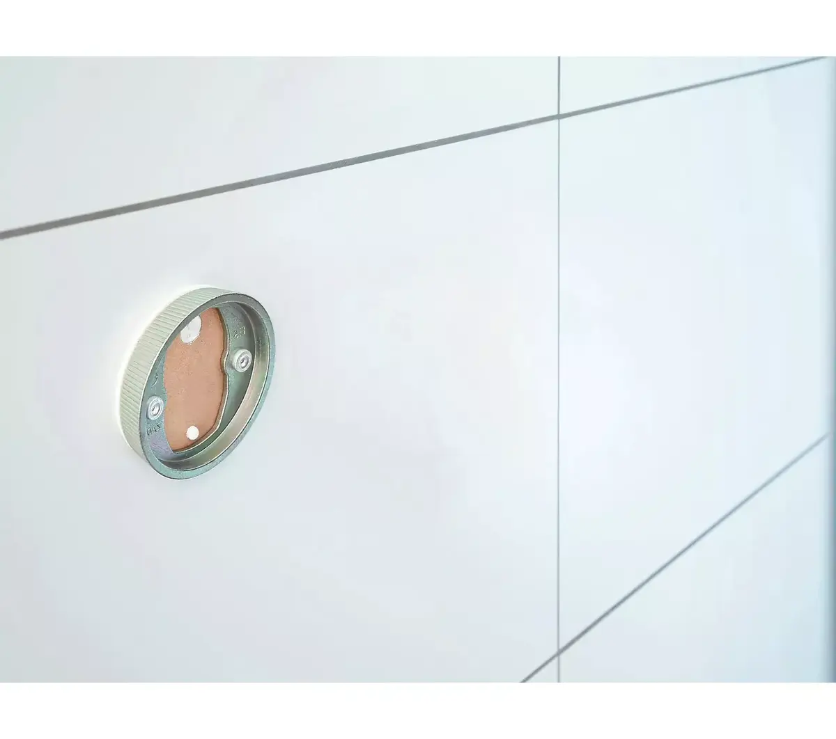 Tesa 40301-00000-00 toilet roll holder Photo 7