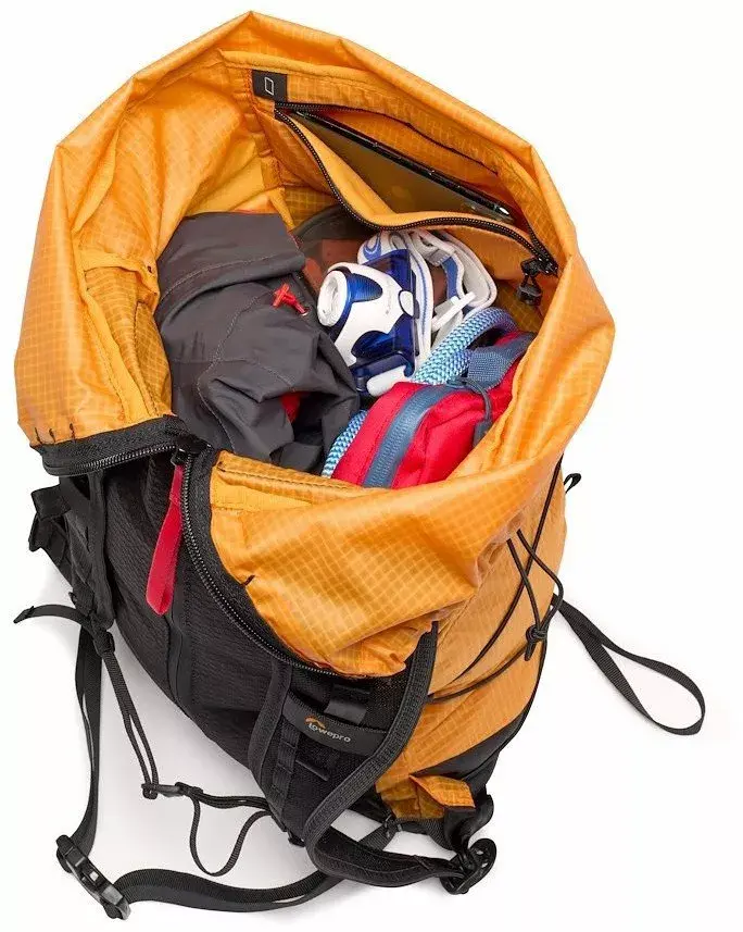 Lowepro RunAbout 18L backpack Photo 7
