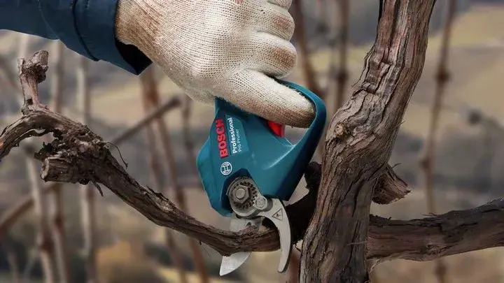 Bosch Pro Pruner Professional bezvadu zāles šķēres Photo 9