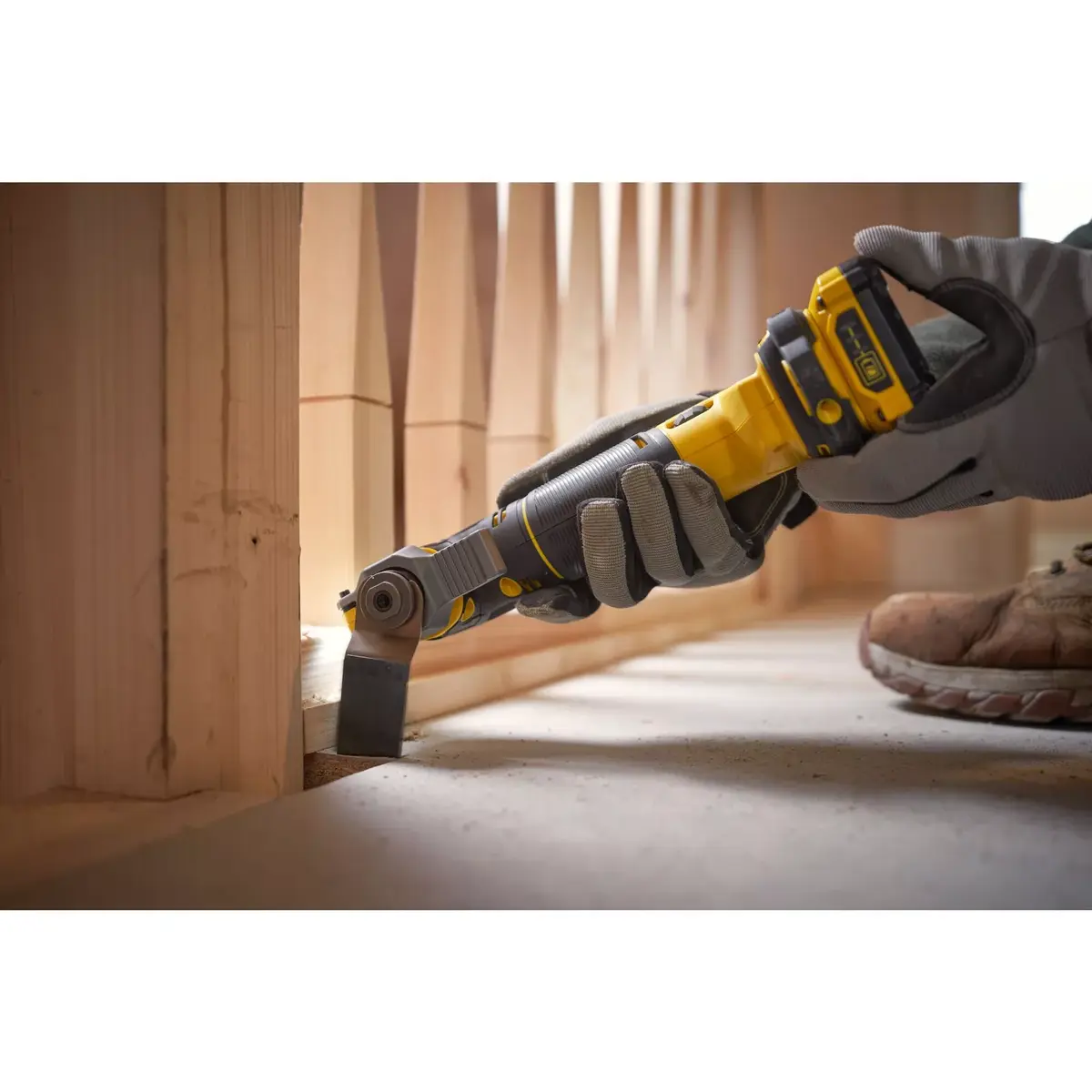 Oscilējošais daudzfunkcionālais rīks Stanley FATMAX SFMCE500B-XJ Photo 9