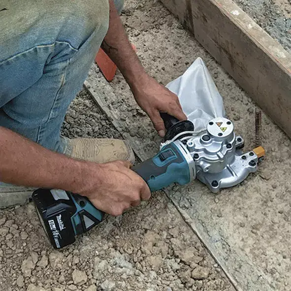 Шлифовальная машинка Makita BL 18V LXT Photo 2