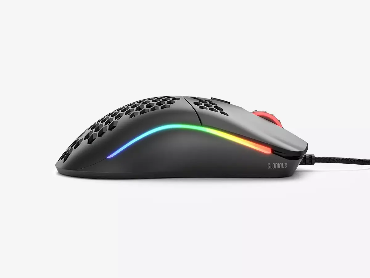 Glorious PC Gaming Race Model O mouse Photo 3
