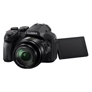 Panasonic Lumix DMC-FZ300 1/2.3" Псевдозеркальный фотоаппарат 12,1 MP MOS 4000 x 3000 пикселей Черный