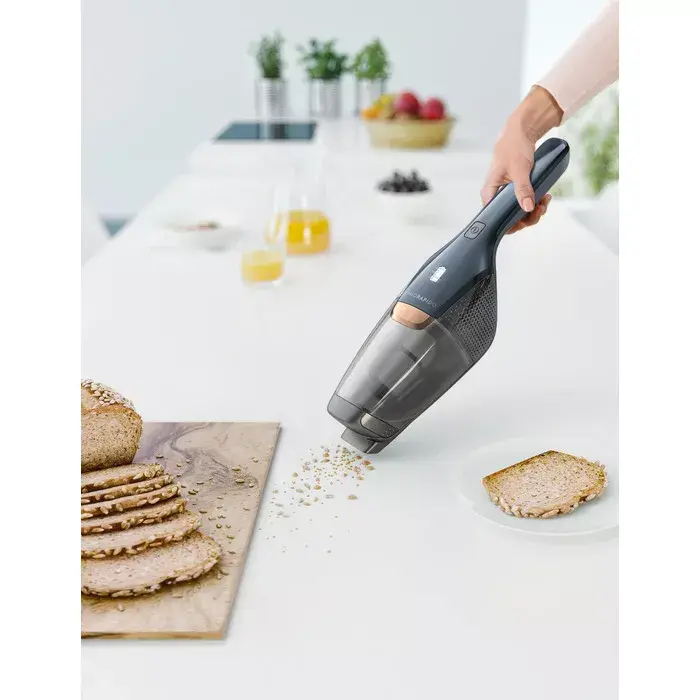 Пылесос ручной Electrolux EERC75DB Photo 5