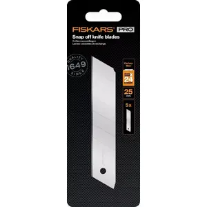 Replacement snap-off blade Fiskars CarbonMax 1027233 — utility knife blade, snap-off segments