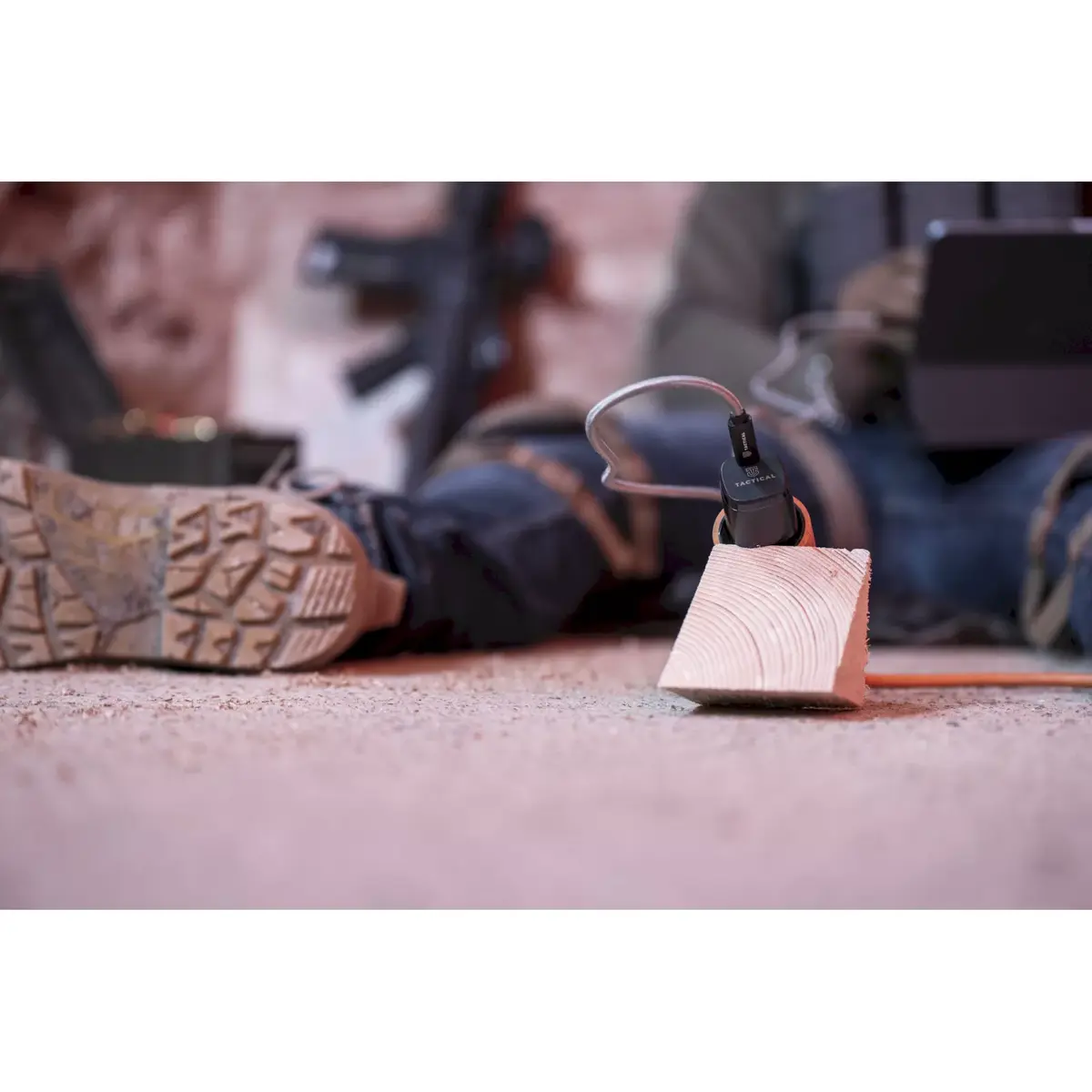 Адаптер питания Tactical Base Plug Mini 20 Вт Photo 2