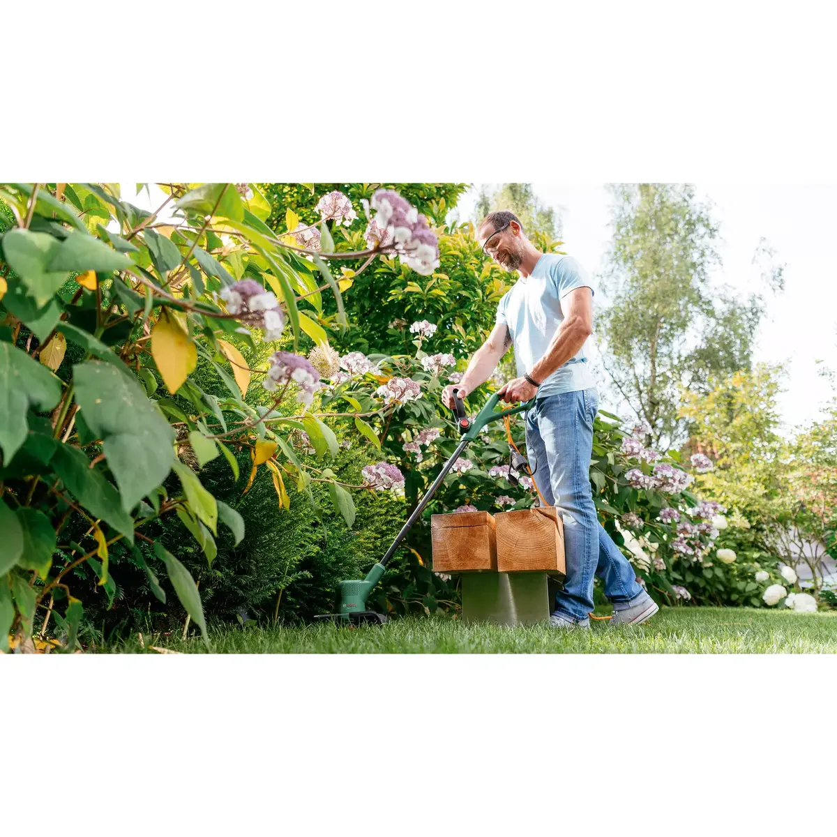 2-in-1 Krūmgriezis un zāles pļāvējs Bosch EasyGrassCut 18V-26 Photo 4