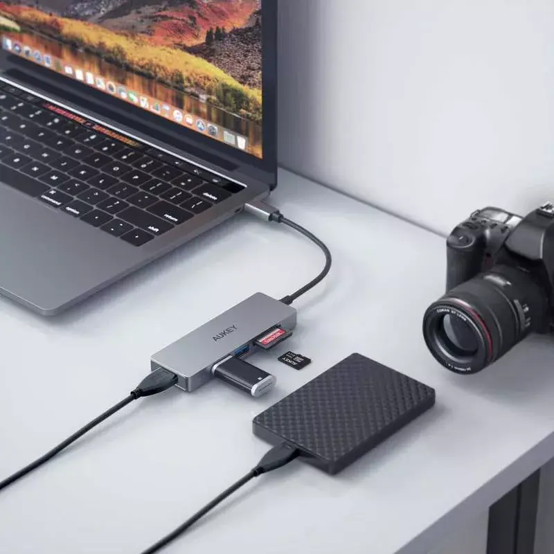 Aukey CB-C63 USB-C centrmezgls Photo 3