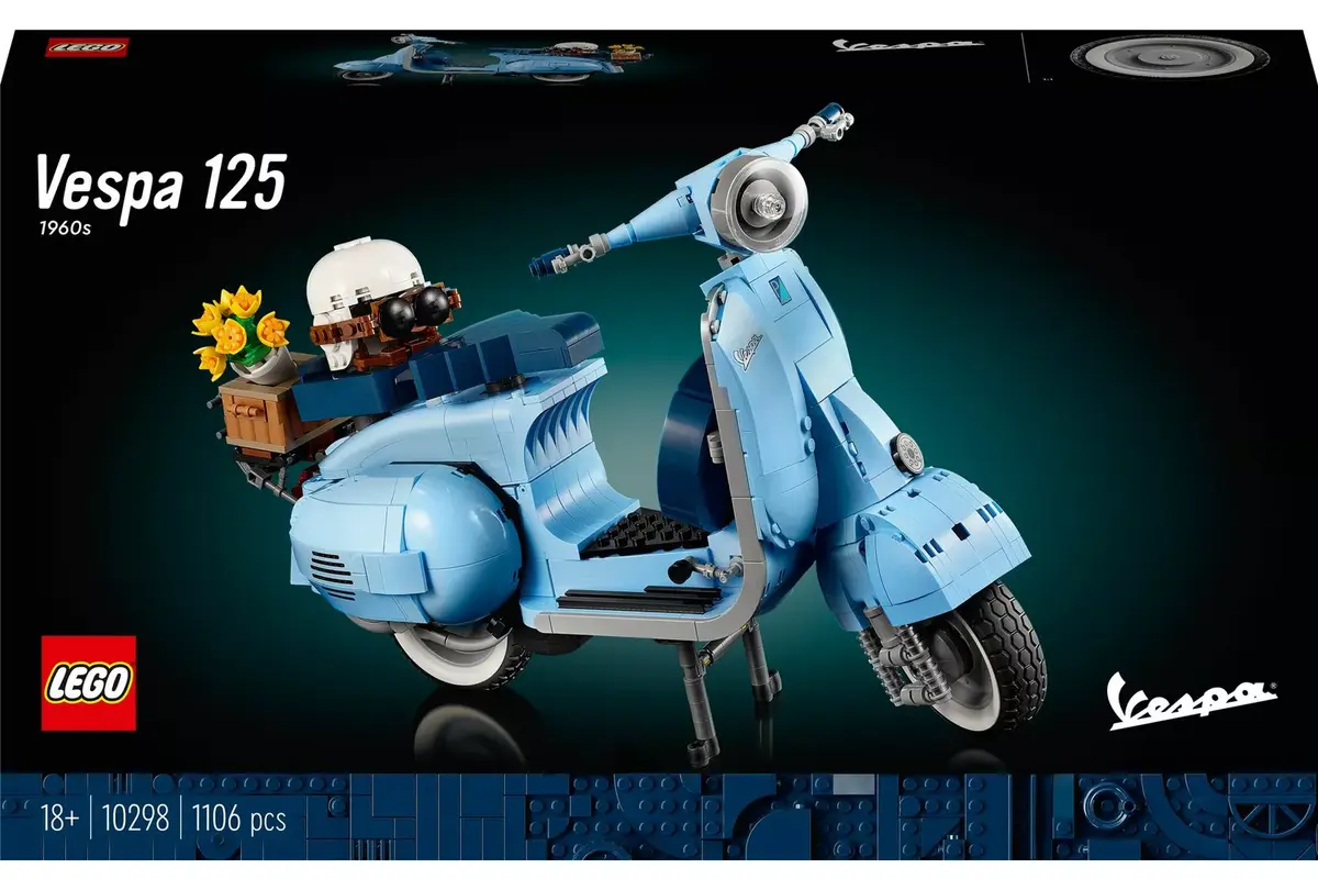 LEGO Creator Expert Vespa 125 10298 model kit Photo 3