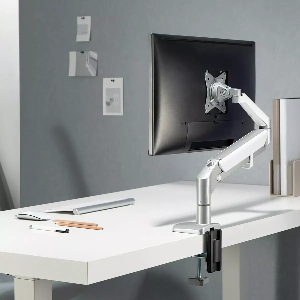 Кронштейн Ergo Office ER-405G 13"–32" Photo 3