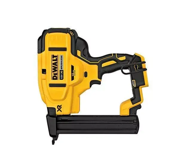 DeWalt DCN681N-XJ 18‑gauge cordless nailer Photo 2