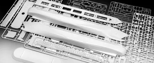 REVELL Queen Mary 2 модель лайнера 1:700 Photo 7