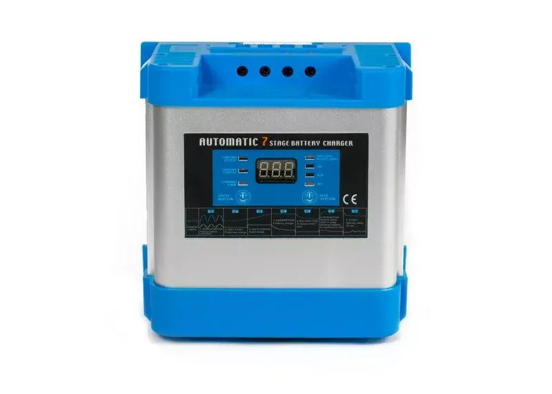AZO Digital BC-20 PRO 24V 10A Battery Charger Photo 3