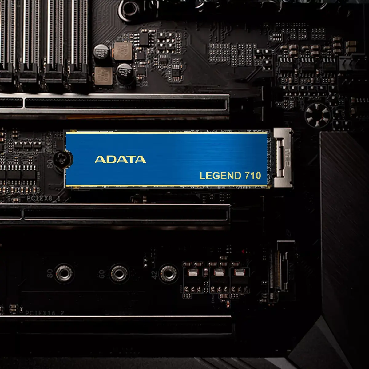 ADATA LEGEND 710 M.2 NVMe SSD 1 TB Photo 8