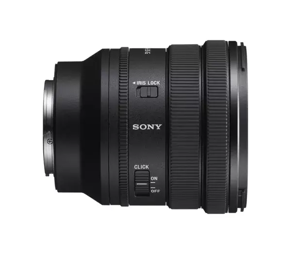 Широкоугольный макрообъектив Sony FE PZ 16-35mm F4 G Photo 3