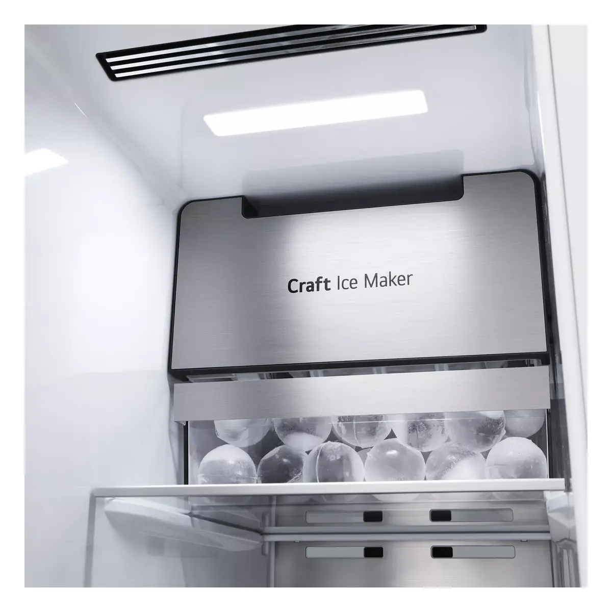 LG GSXV90MCDE InstaView ThinQ CraftIce™ fridge freezer Photo 16