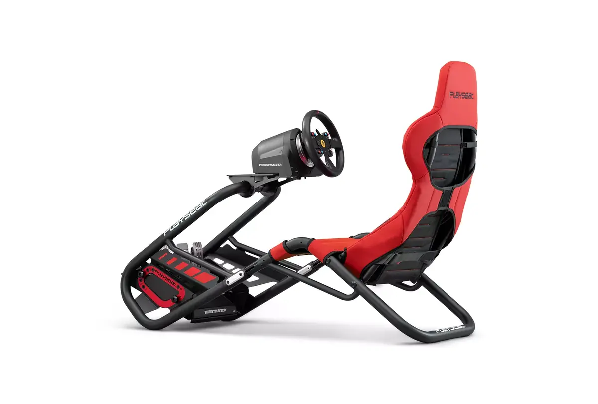 Универсальное игровое кресло Playseat Trophy Photo 9