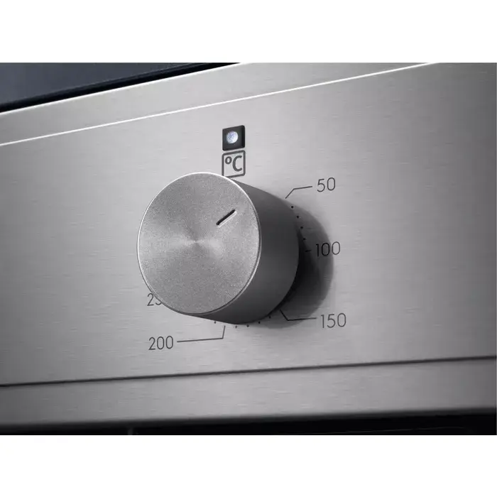 Встраиваемая электрическая духовка Electrolux EOF3H00BX Photo 8
