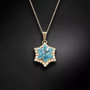 Kulons "Sniegpārsla (Aquamarine)" ar Swarovski™ kristāliem