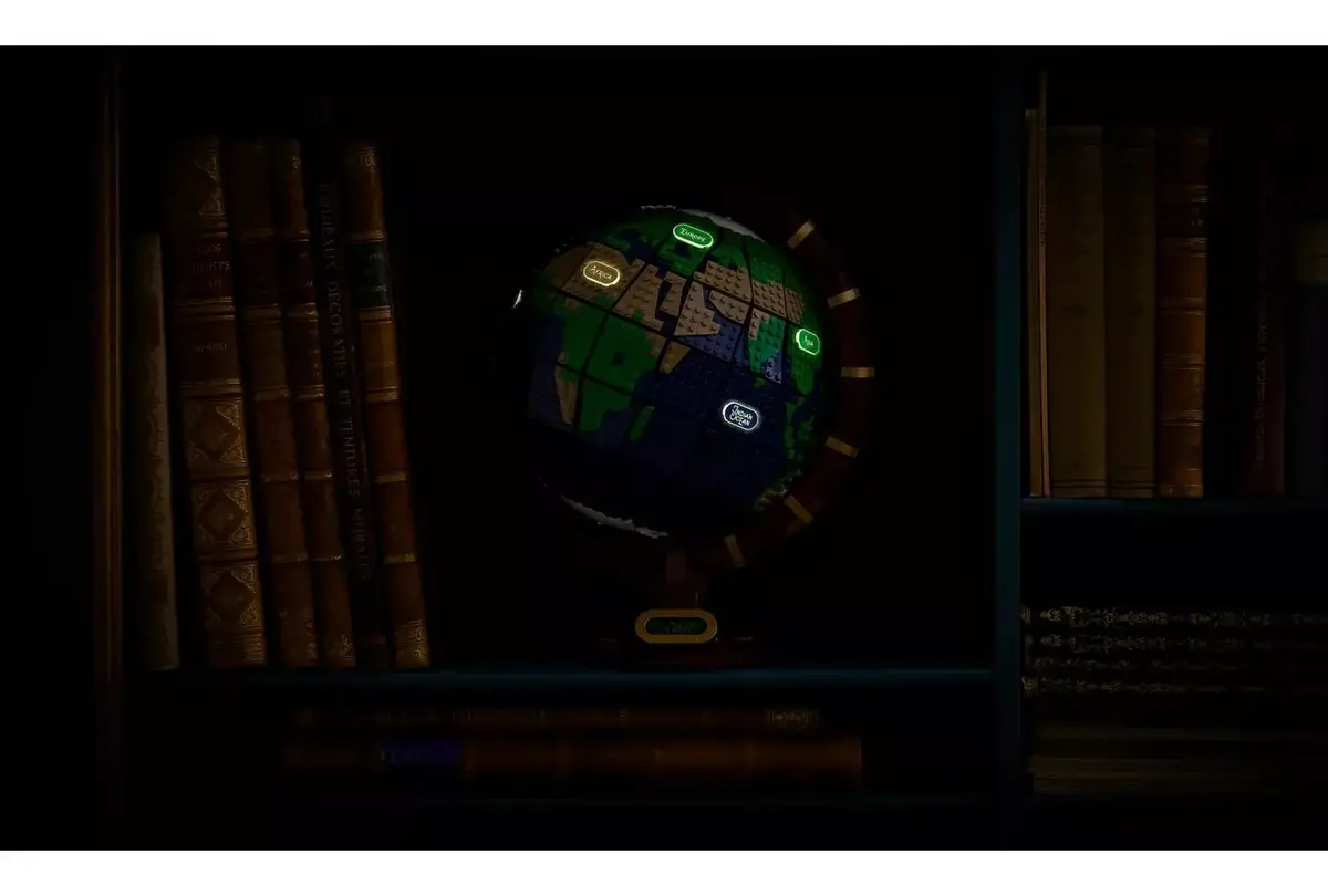 LEGO Ideas 21332 THE GLOBE 3D globe model Photo 9