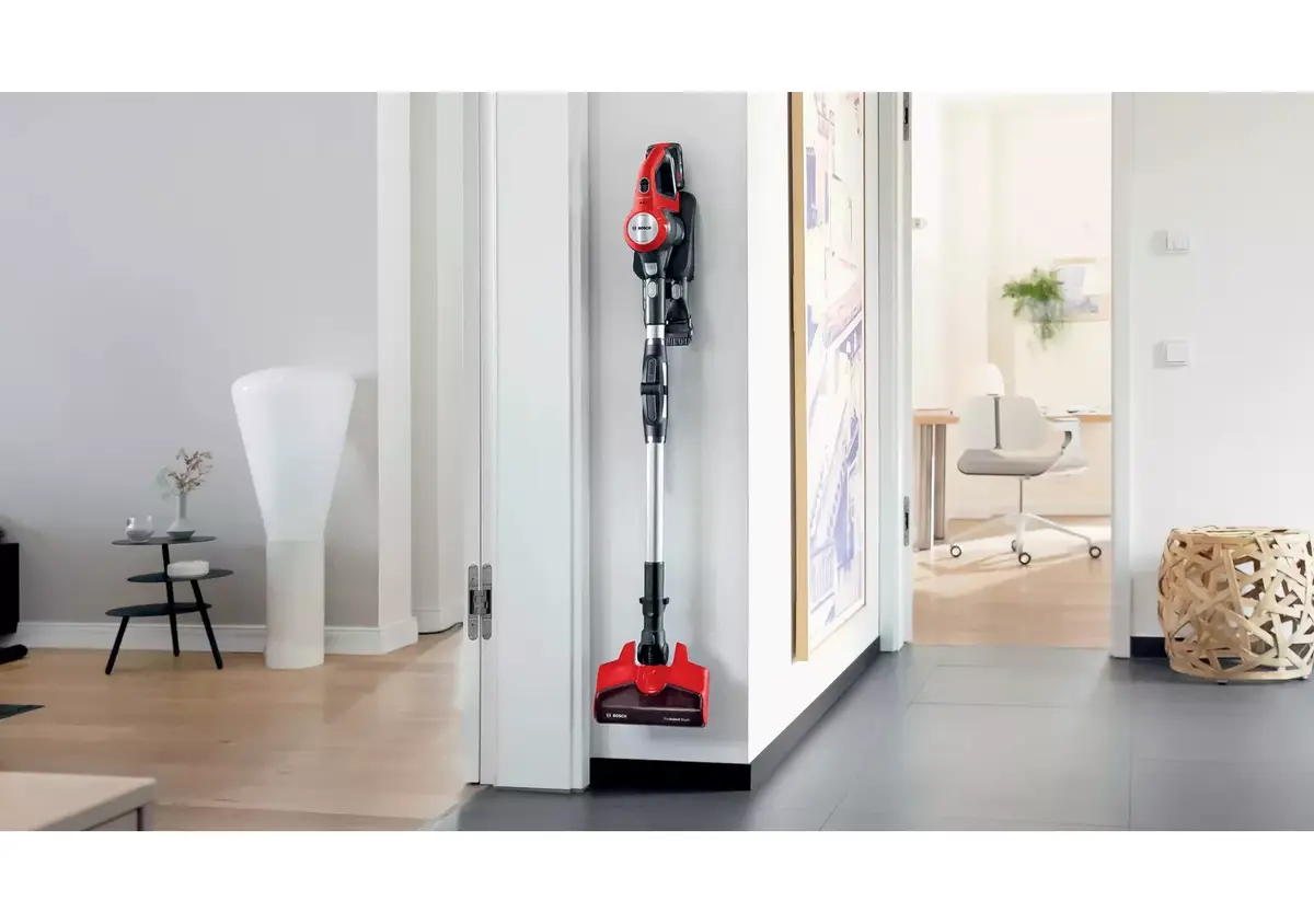 Вертикальный пылесос Bosch BBS711ANM Photo 18